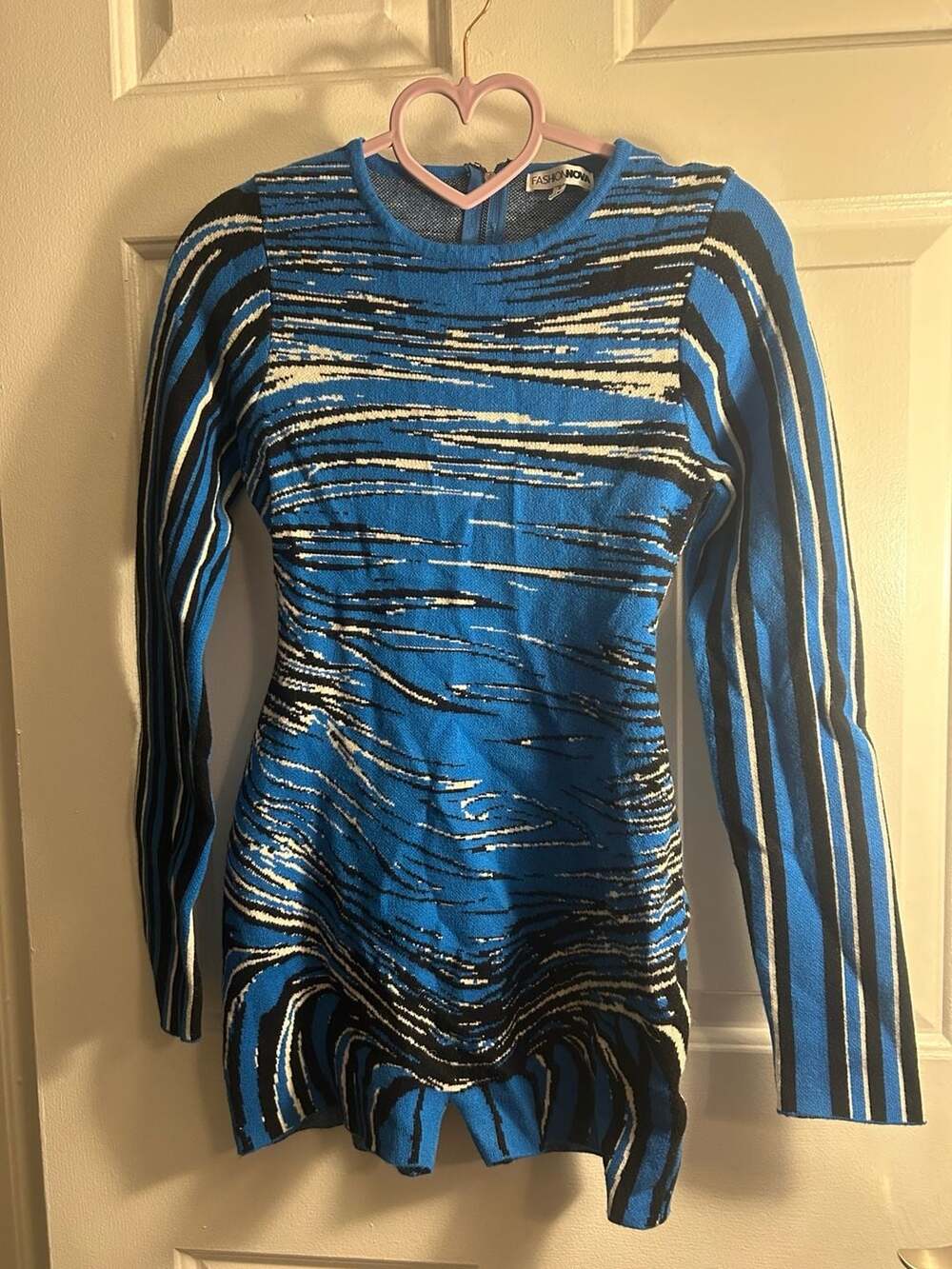 Fashion Nova Blue Black Abstract Pattern Knit Long Sleeve Romper Size S